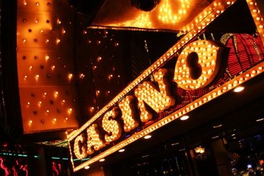 yakin 7777 Live Casino Tables, Streaming Now